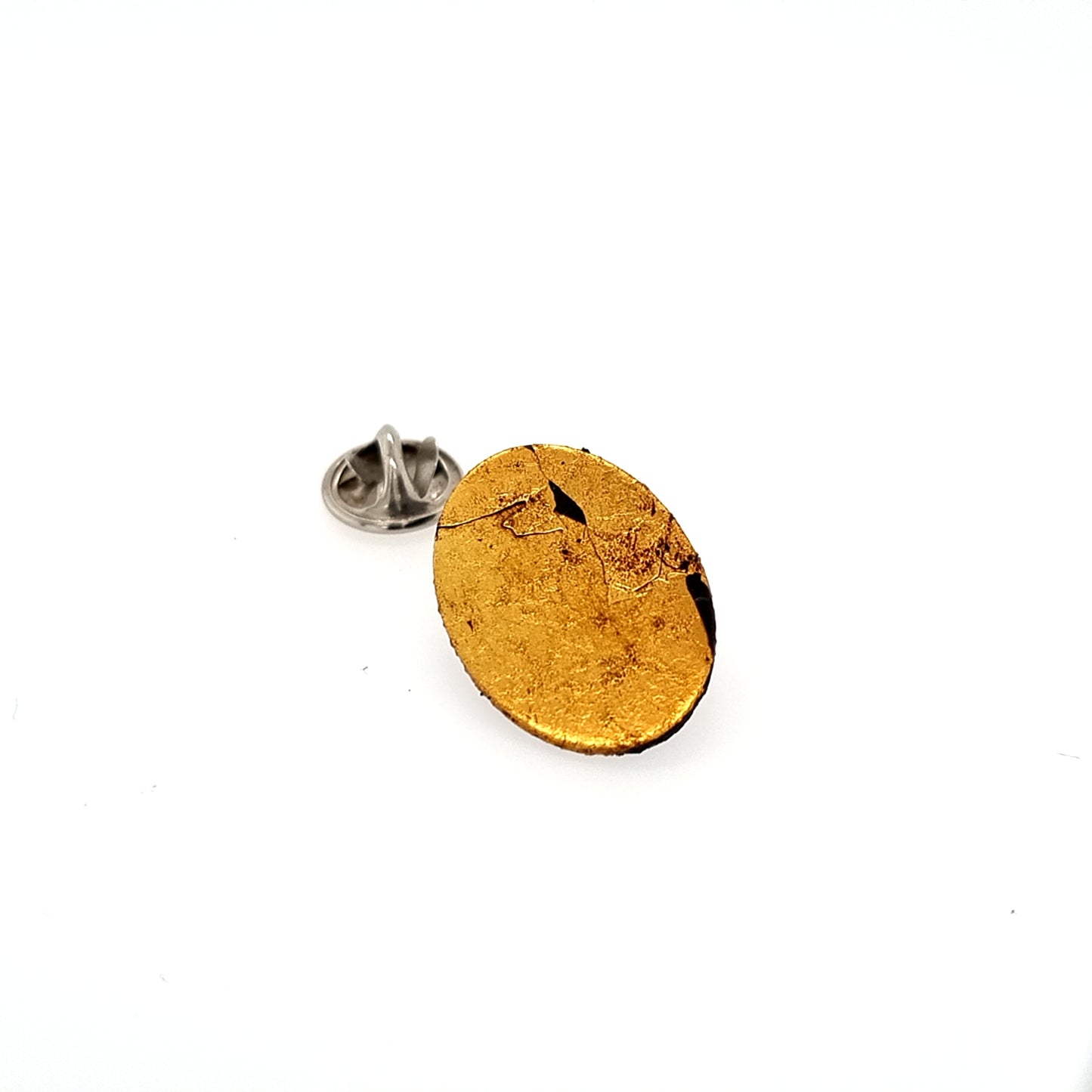 Haku-e Midi Oval Pin with 22k gold leaf