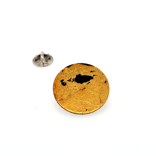 Haku-e Round Pin with 22k gold leaf
