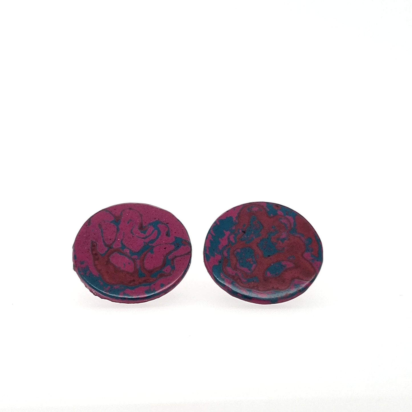 Mini Tambo stud earring in pinks and reds