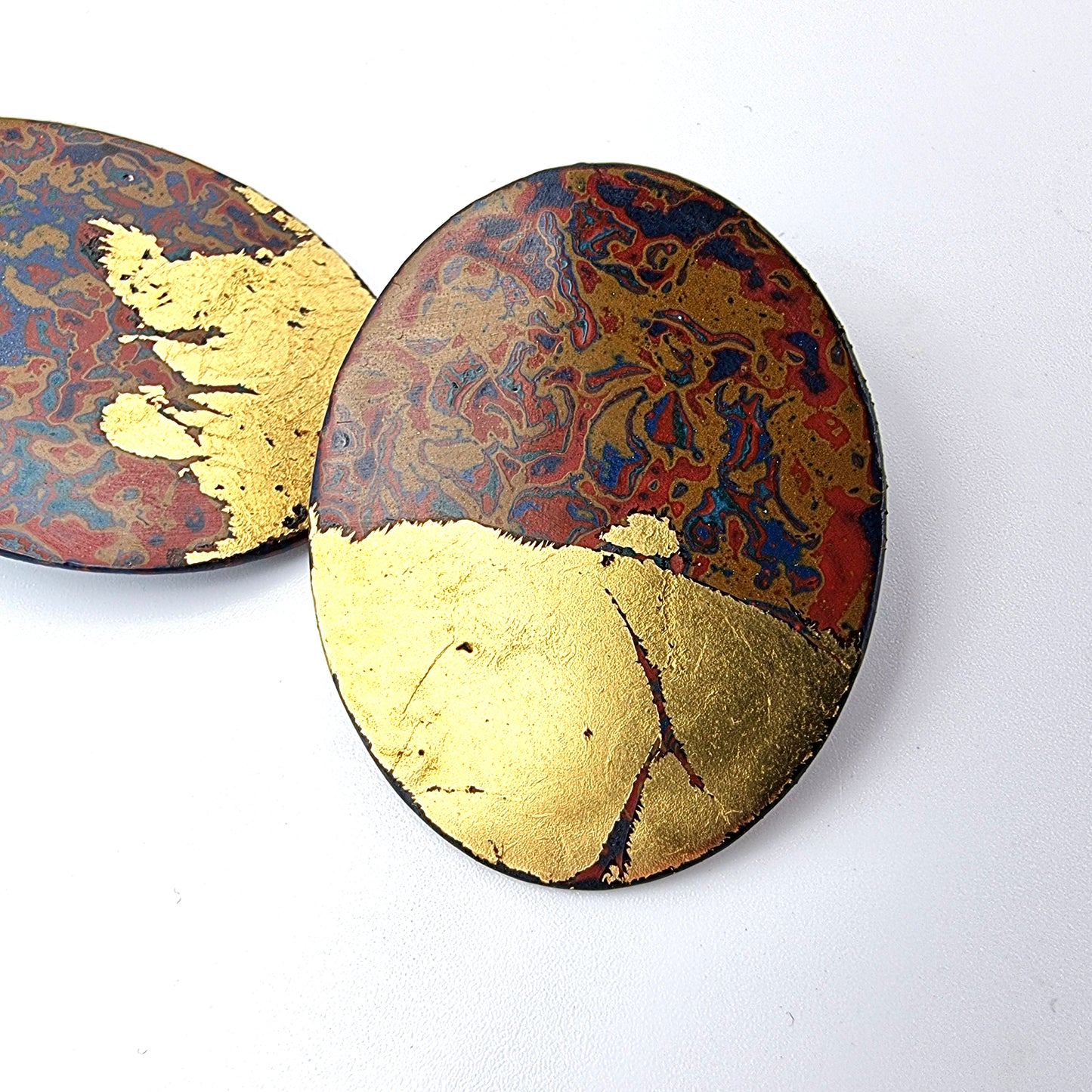 Maxi Tambo Ovals with gold leaf