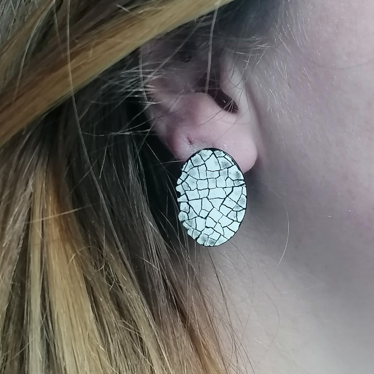 Midi Modern Mosaic Oval stud earring