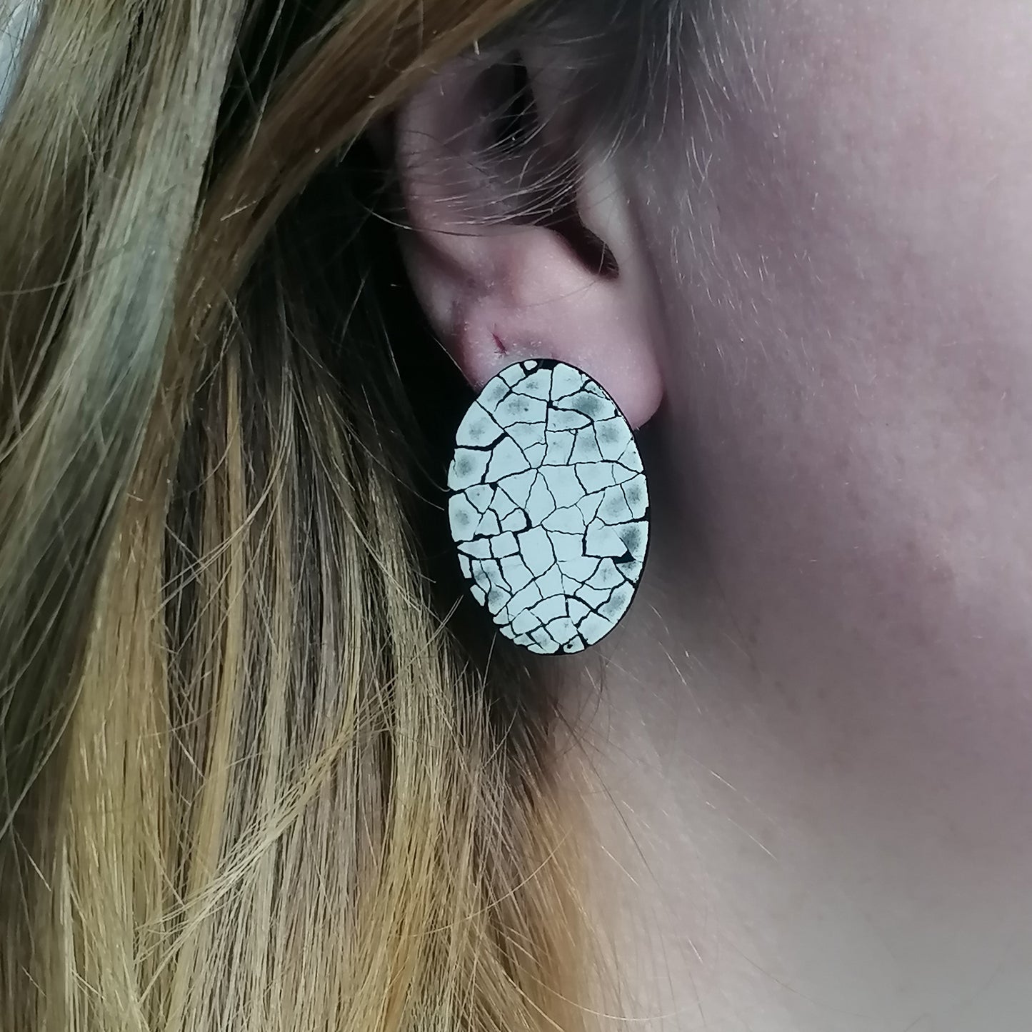 Midi Modern Mosaic Oval stud earrings